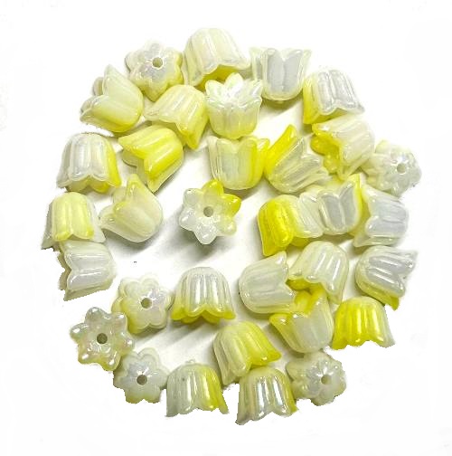 Бусины акриловые ЛЕПЕСТКИ/ цв.желтый/ размер 1х1х1см/ уп.500г/ арт.2/ фас.1уп. title=