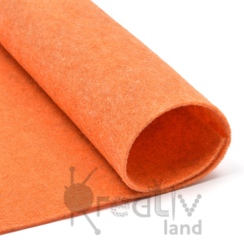 Фетр рулонный жесткий 1,2 мм цв.светло-оранжевый 1236 длина 500 см/ фас.1 рулон