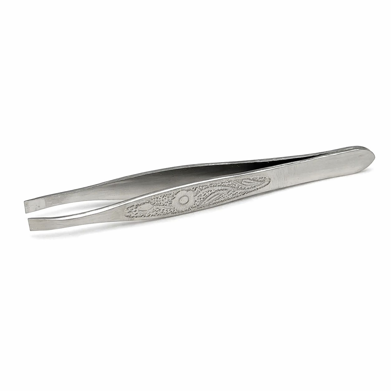 Пинцет для коррекции бровей, арт. MAN-69, длина 9 см, цвет серебристый. title=