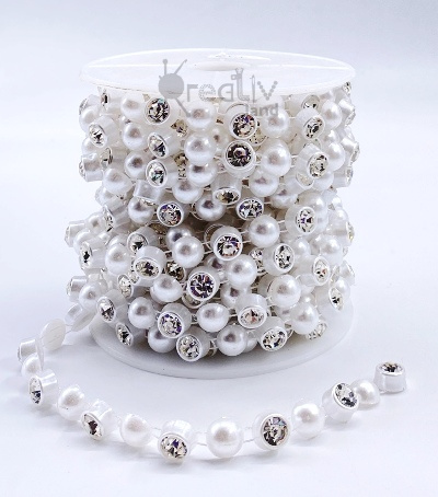 Полубусы на бобине со стразами/ цв.белый/ 10ярдов/ арт.JT-063/ фас.1рул.