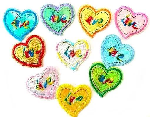 Аппликация термоклеевая СЕРДЕЧКИ LOVE, фас. 120 шт, 50 х 50 мм, арт. 8354