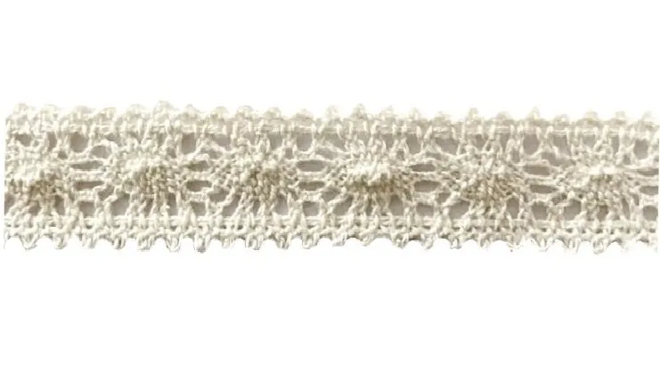 Кружево хлопковое цв. бежевый, шир. 2,3 см, рул.13,65 м
